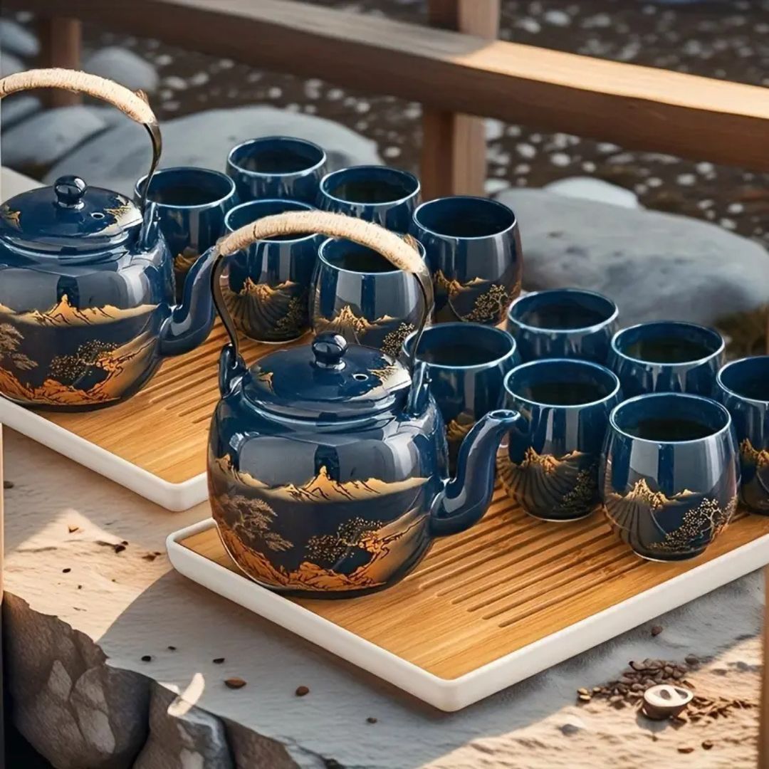 ZenAura – Verfijnd Japans Theeservies met Kunstzinnige Presentatie