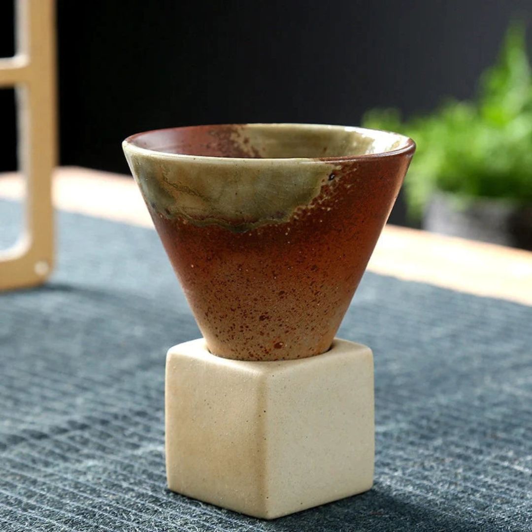 ClayMuse – Artistieke Keramische Mok met Japans Retro-Design voor een Stijlvol Moment