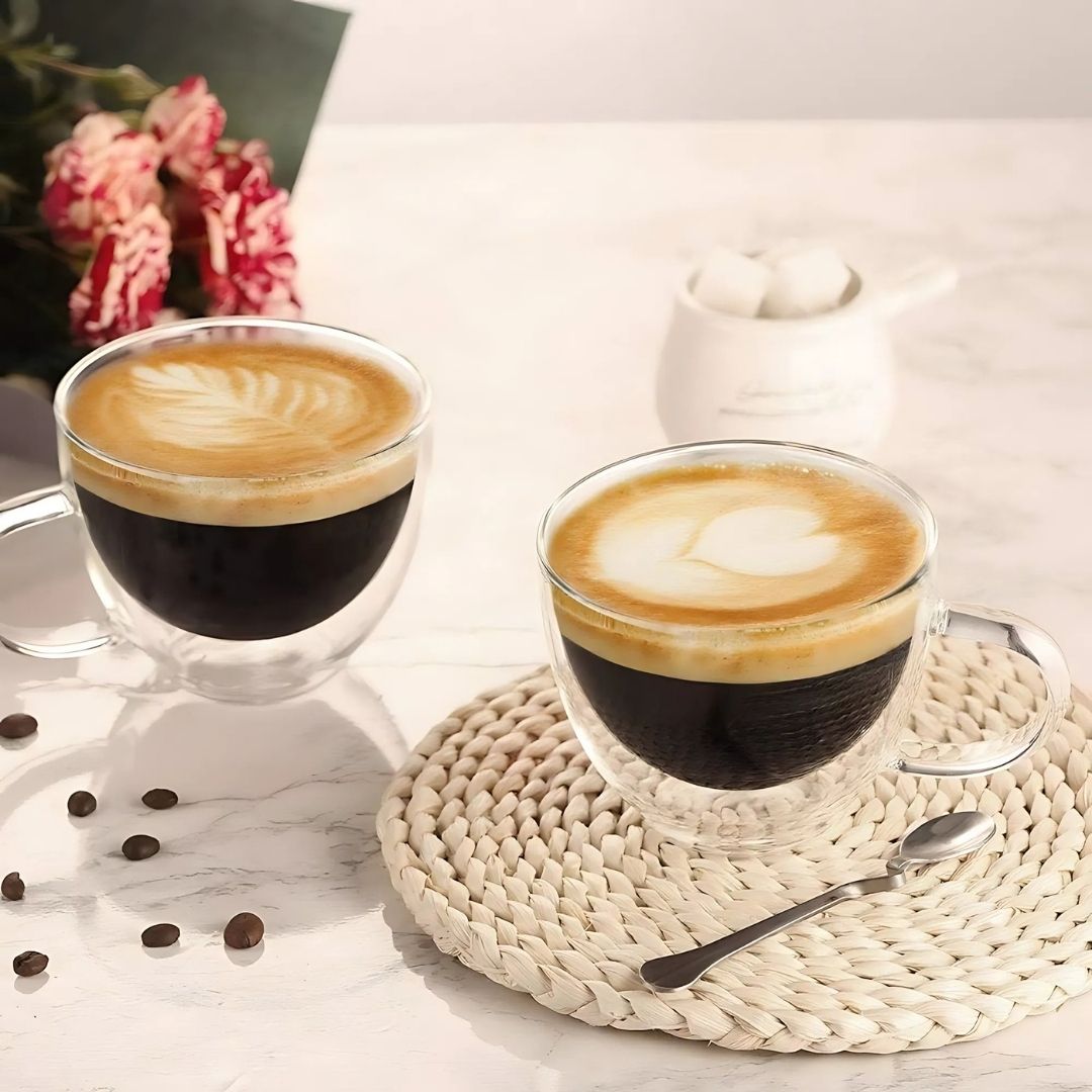 ThermaLuxe – Dubbelwandige Elegante Koffiekopjes met Zwevend Effect