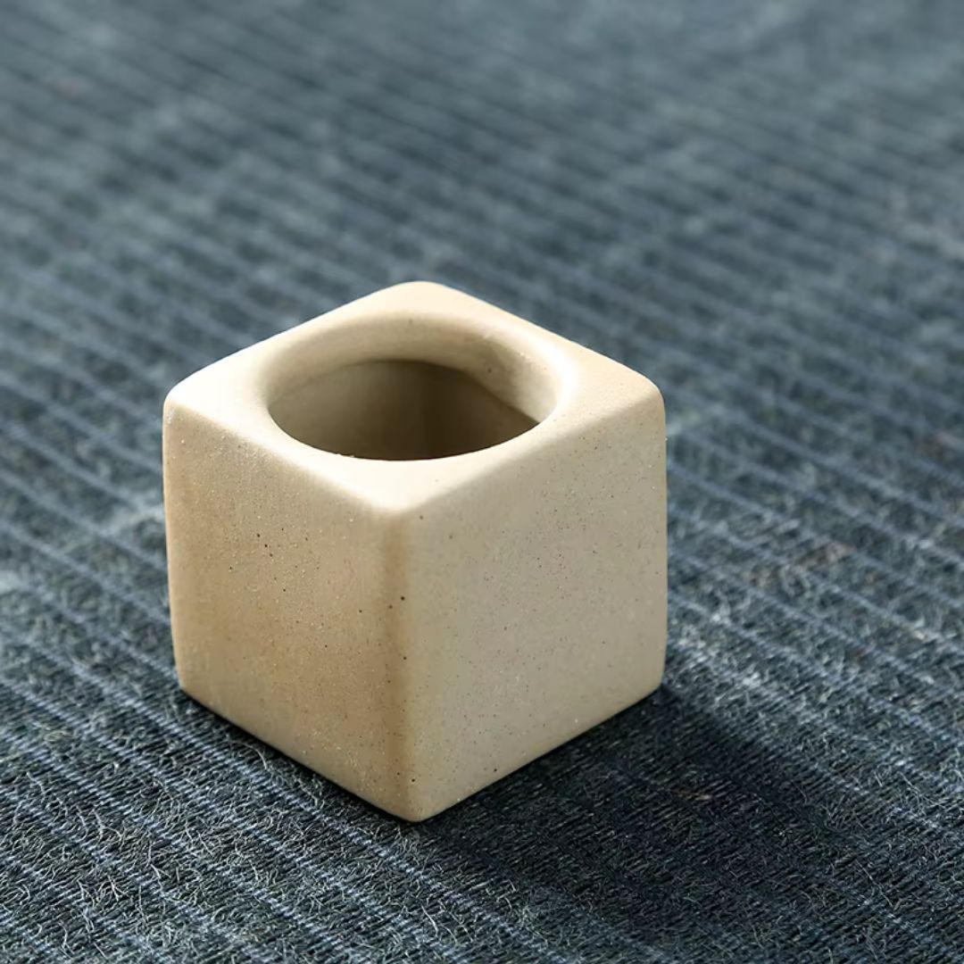 ClayMuse – Artistieke Keramische Mok met Japans Retro-Design voor een Stijlvol Moment