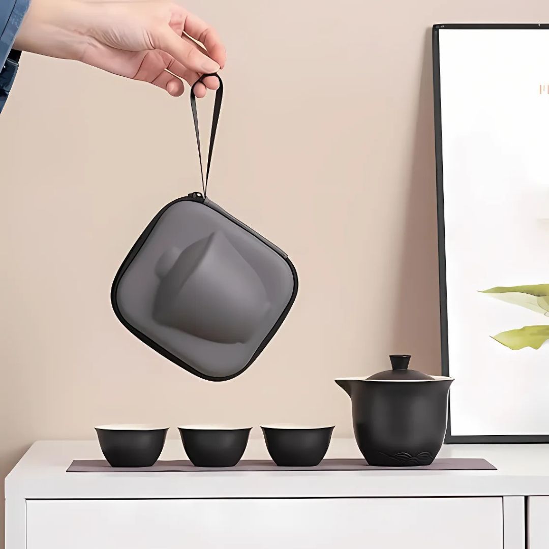 SereniTea – Verfijnde Draagbare Theeset met Traditioneel Design voor een Rustgevende Theebeleving