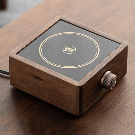 ThermiCraft – Verfijnde Elektronische Theeverwarmer van Walnoothout met Tijdloos Design